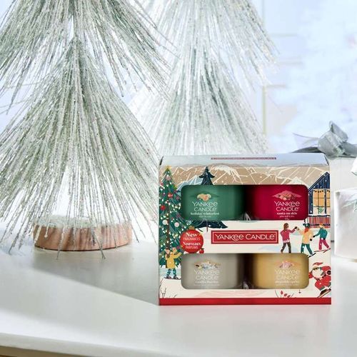 Корпоративный подарок - Подарочный набор из 4 свечей Christmas Yankee Candle Filled Votive Gift Set