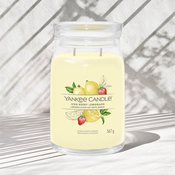 Ароматическая свеча Iced Berry Lemonade Large Yankee Candle