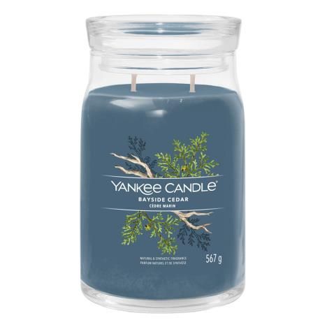 Корпоративный подарок - Ароматическая свеча Bayside Cedar Large Yankee Candle