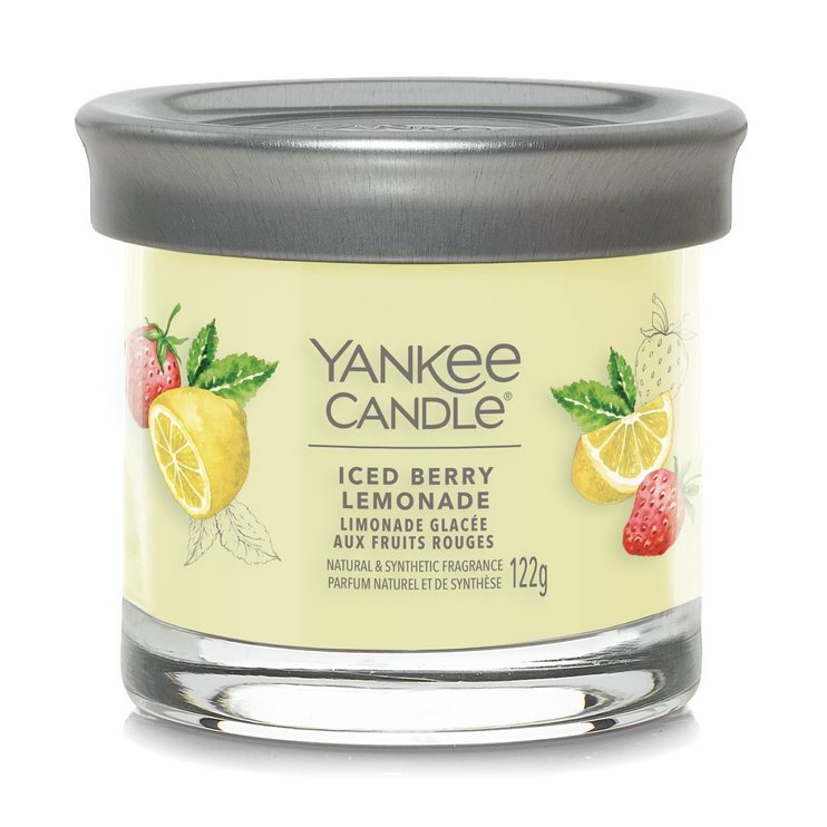 Ароматическая свеча Iced Berry Lemonade Small Yankee Candle