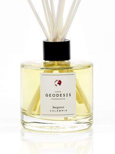 Аромадиффузор с ароматом цитрусовых и цветов Bergamot Geodesis 200 мл