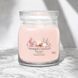 Ароматическая свеча Pink Sands Medium Yankee Candle