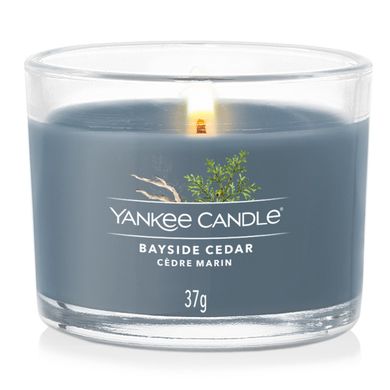 Ароматична свічка Bayside Cedar Mini Yankee Candle
